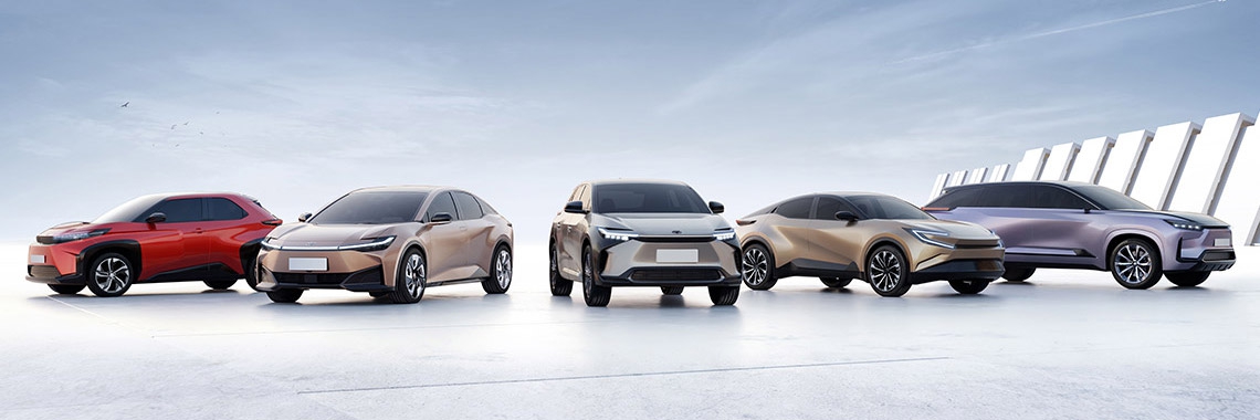 Toyota-batterijelektrische-line-up-hero-dlrsts.jpg